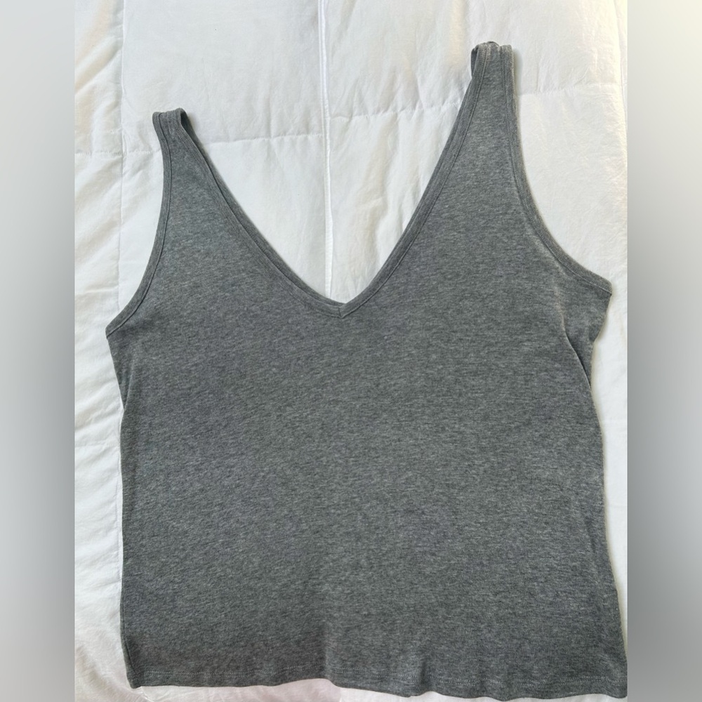 Soft Grey Women's Sleeveless Top L